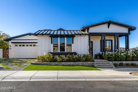 Exterior - 6624 S Las Setas St, Gilbert, AZ 85298 photo 4 of 14