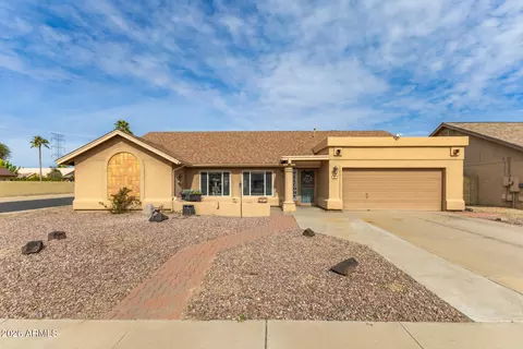 4154 W Questa Dr, Glendale, AZ 85310