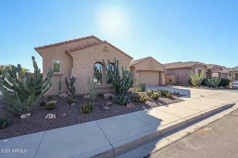 18173 W Echo Ln, Waddell, AZ 85355