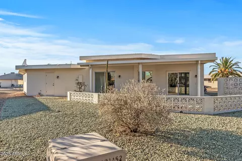 Exterior - 17841 N Willowbrook Dr, Sun City, AZ 85373 photo 7 of 9