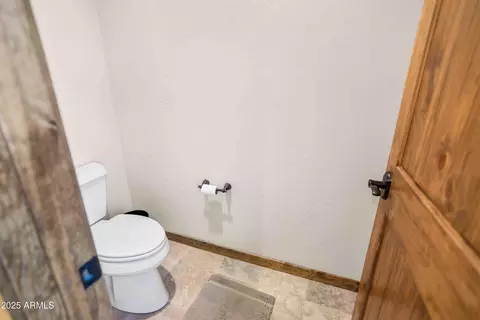 2893 Cedar Ridge Dr, Overgaard, AZ 85933 photo 16