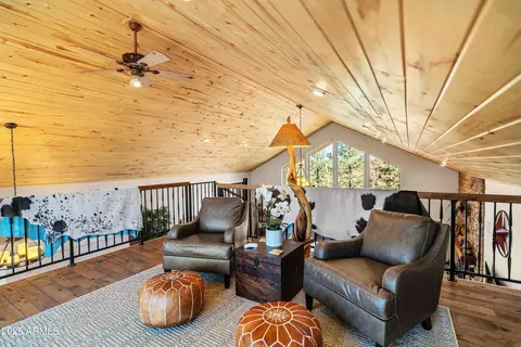 2893 Cedar Ridge Dr, Overgaard, AZ 85933 photo 9