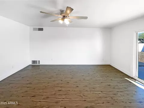 Living - 7231 N 23rd Ave, Phoenix, AZ 85021 photo 3 of 4