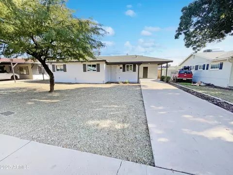 Exterior - 7231 N 23rd Ave, Phoenix, AZ 85021 photo 2 of 4