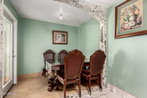 Dining - 3308 W Windsor Ave, Phoenix, AZ 85009 photo 1 of 1