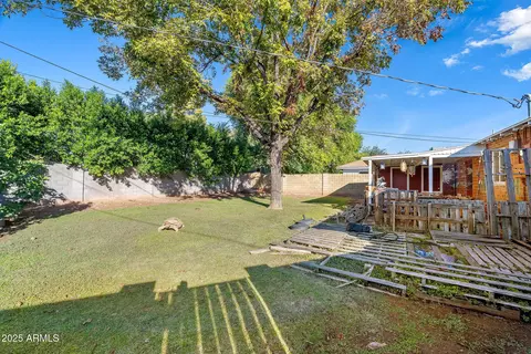3248 E Roma Ave, Phoenix, AZ 85018 photo 8