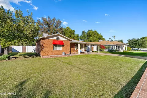 3248 E Roma Ave, Phoenix, AZ 85018 photo 9