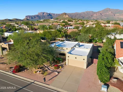 9250 E Sleepy Hollow Trl, Gold Canyon, AZ 85118