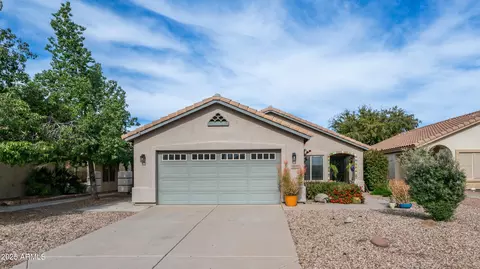 882 E Baylor Ln, Gilbert, AZ 85296