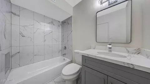 Bath - 344 E Taylor St, Tempe, AZ 85288 photo 1 of 2