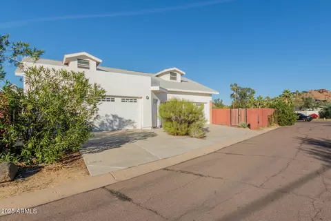 Exterior - 4350 E Vermont Ave, Phoenix, AZ 85018 photo 4 of 35
