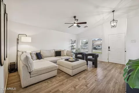 418 N 101st Pl, Mesa, AZ 85207 photo 4