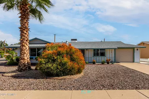 11247 N 109th Ave, Sun City, AZ 85351