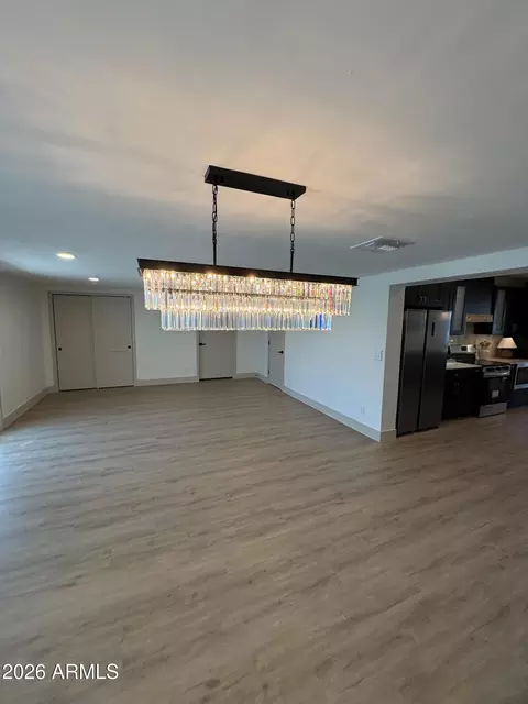 Dining - 385 E Clarendon Ave, Phoenix, AZ 85012 photo 2 of 2