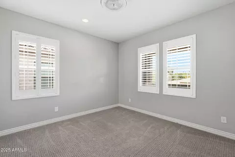 4621 E Walter Way, Phoenix, AZ 85050 photo 26