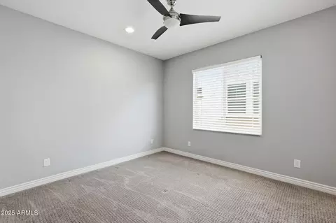 4621 E Walter Way, Phoenix, AZ 85050 photo 31
