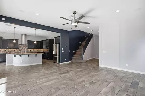 4621 E Walter Way, Phoenix, AZ 85050 photo 14