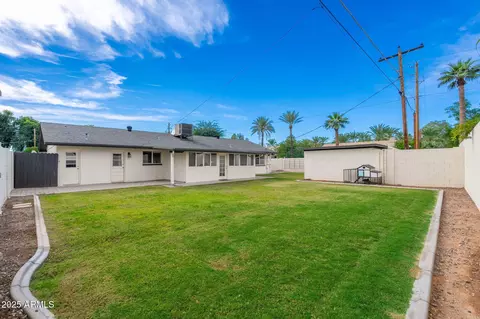 Exterior - 3002 E Whitton Ave, Phoenix, AZ 85016 photo 2 of 6