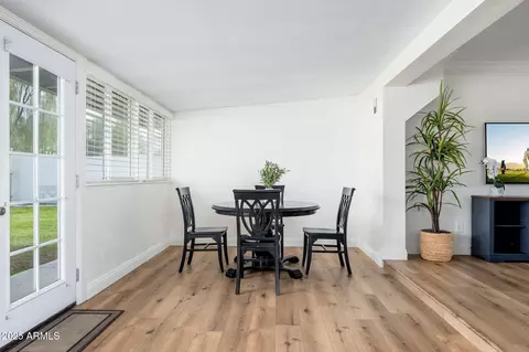 Dining - 3002 E Whitton Ave, Phoenix, AZ 85016 photo 2 of 2