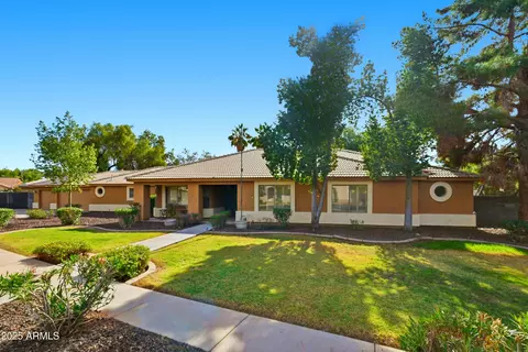 1017 E Kramer St, Mesa, AZ 85203