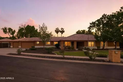 Exterior - 1017 E Kramer St, Mesa, AZ 85203 photo 2 of 6