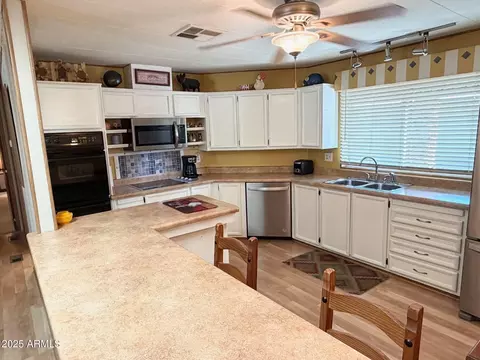 8154 E Calypso Ave, Mesa, AZ 85208 photo 9