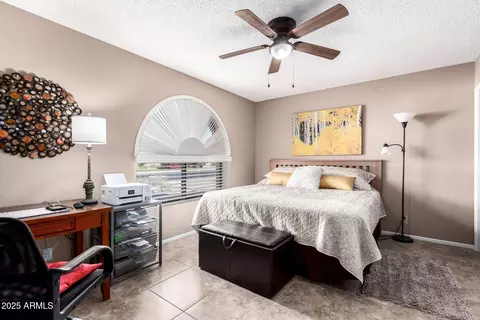 Bedroom - 8265 E Lakeview Ave, Mesa, AZ 85209 photo 4 of 5