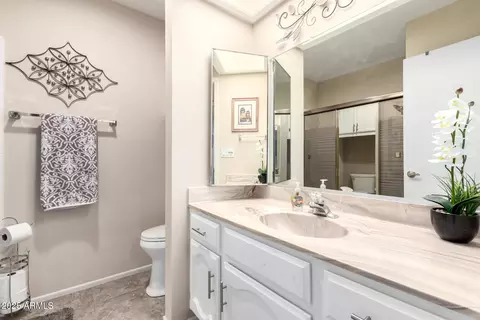 Bath - 8265 E Lakeview Ave, Mesa, AZ 85209 photo 3 of 3