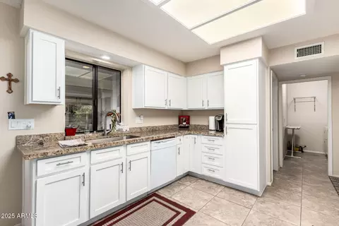 Kitchen - 8265 E Lakeview Ave, Mesa, AZ 85209 photo 1 of 4