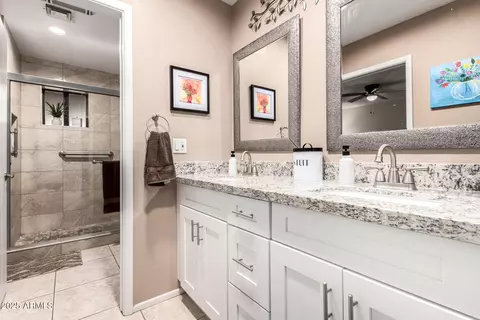 Bath - 8265 E Lakeview Ave, Mesa, AZ 85209 photo 1 of 3