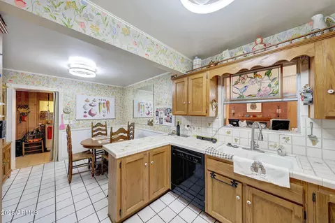 2917 E Highland Ave, Phoenix, AZ 85016 photo 24