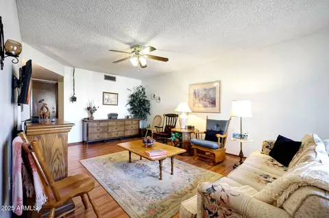 13611 N 98th Ave #C, Sun City, AZ 85351