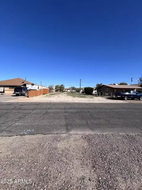 114 6th Ave E #-, Buckeye, AZ 85326 photo 2