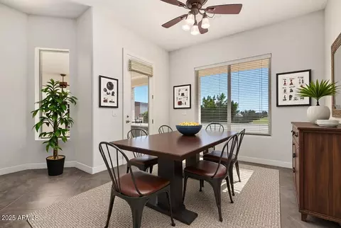 Dining - 711 E Cloud Rd, Phoenix, AZ 85086 photo 1 of 1