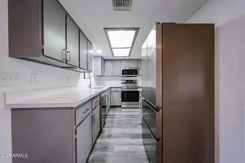 Kitchen - 11246 E Broadway Rd, Mesa, AZ 85208 photo 1 of 7