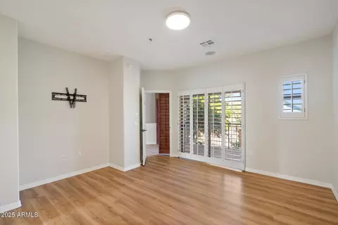 Living - 3935 E Rough Rider Rd #1034, Phoenix, AZ 85050 photo 2 of 4