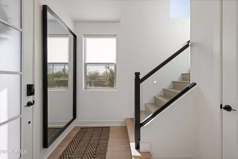 2121 W Sonoran Desert Dr #8, Phoenix, AZ 85085