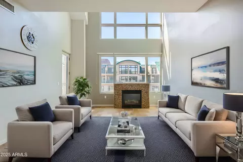 17 W Vernon Ave #615, Phoenix, AZ 85003