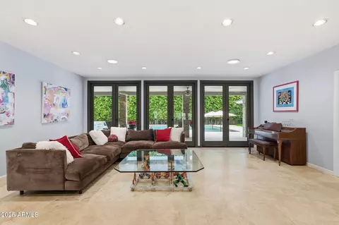 6001 N 2nd Ave, Phoenix, AZ 85013