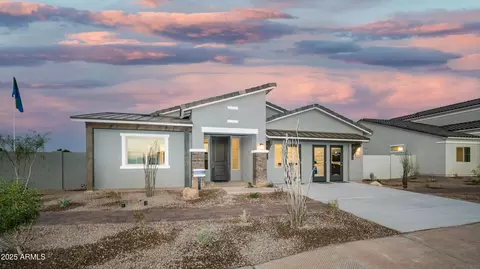 2513 N Bronco Ln, Casa Grande, AZ 85122