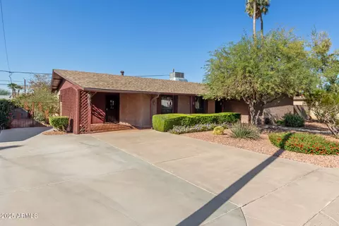 320 E Orange Dr, Casa Grande, AZ 85122