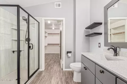 Bath - 4055 E Arbor Ave, Mesa, AZ 85206 photo 2 of 2
