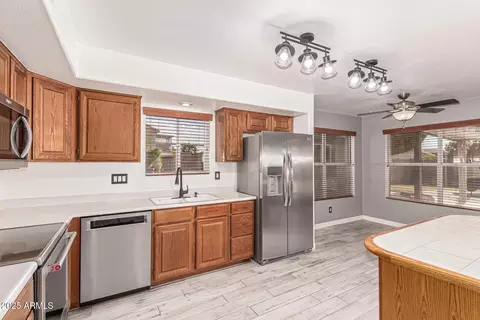 Kitchen - 4055 E Arbor Ave, Mesa, AZ 85206 photo 1 of 3