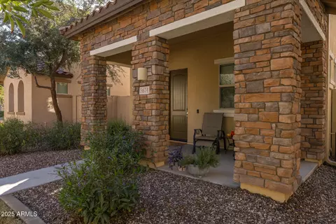 3674 E Trinity Ln, Chandler, AZ 85286 photo 8