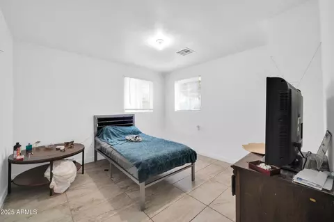 Bedroom - 5338 N 21st Ave, Phoenix, AZ 85015 photo 6 of 8