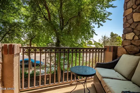 2482 E Roma Ave, Phoenix, AZ 85016 photo 12