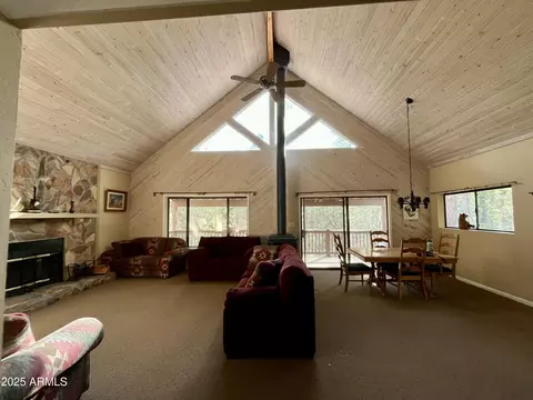 Living - 6314 W Bradshaw Dr, Pine, AZ 85544 photo 1 of 4
