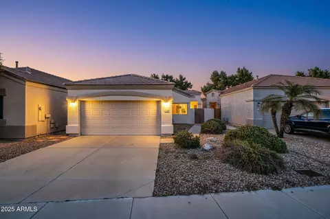 3228 E Fremont Rd, Phoenix, AZ 85042