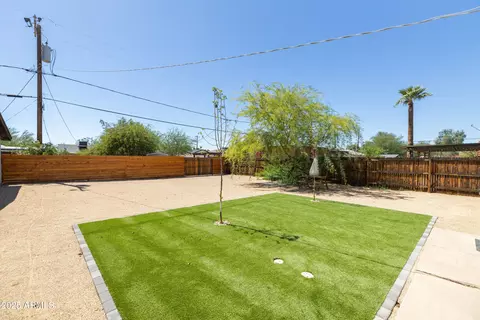 Exterior - 1409 Edgemont Ave, Phoenix, AZ 85006 photo 10 of 20