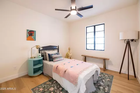 Bedroom - 1409 Edgemont Ave, Phoenix, AZ 85006 photo 1 of 8